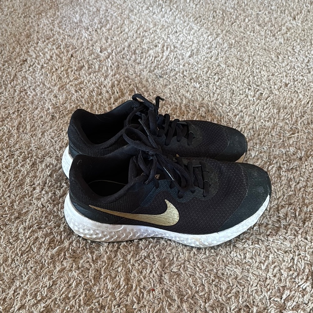 Nike Black and Gold Athletic Sneakers